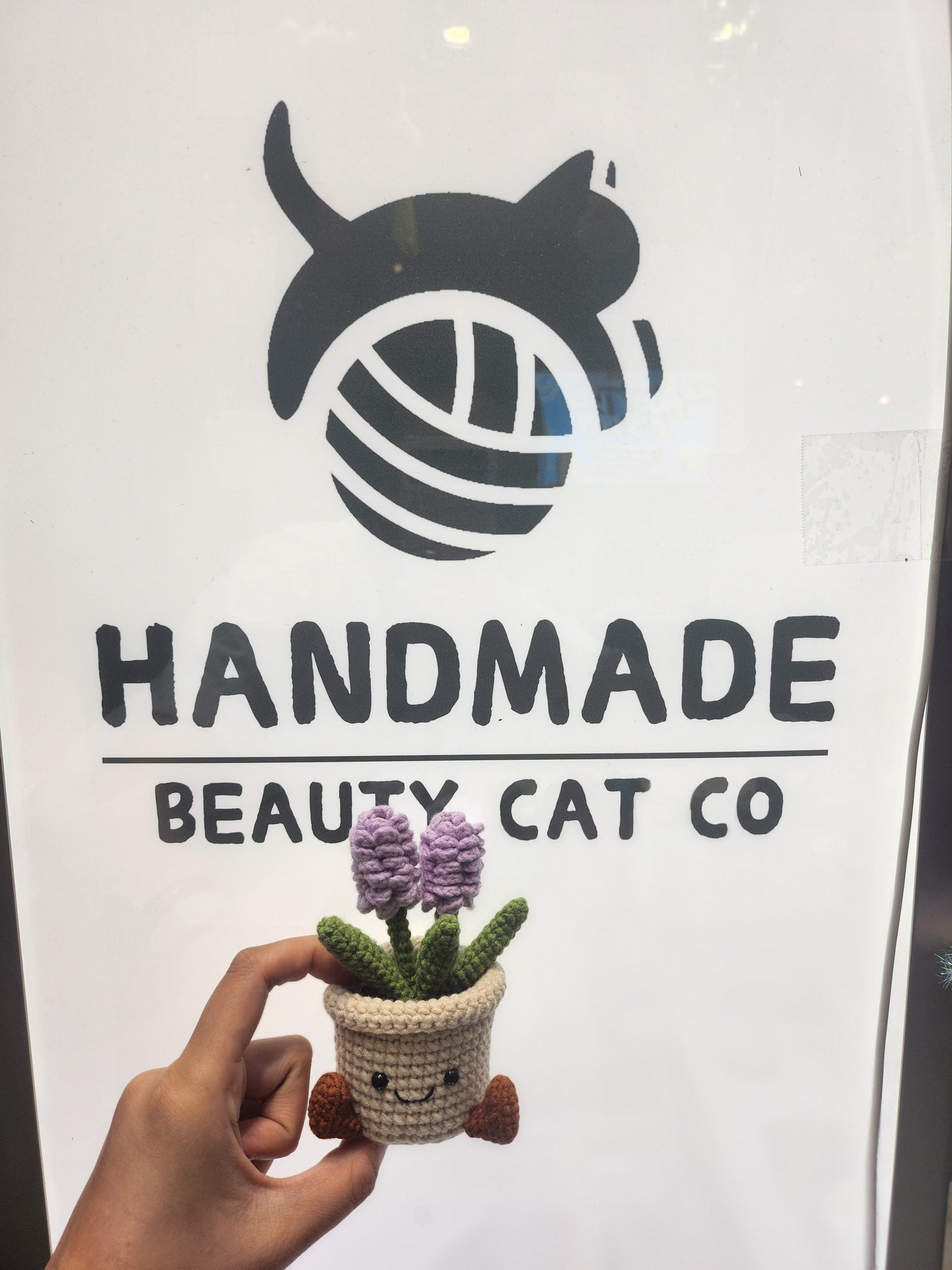 Flower pots